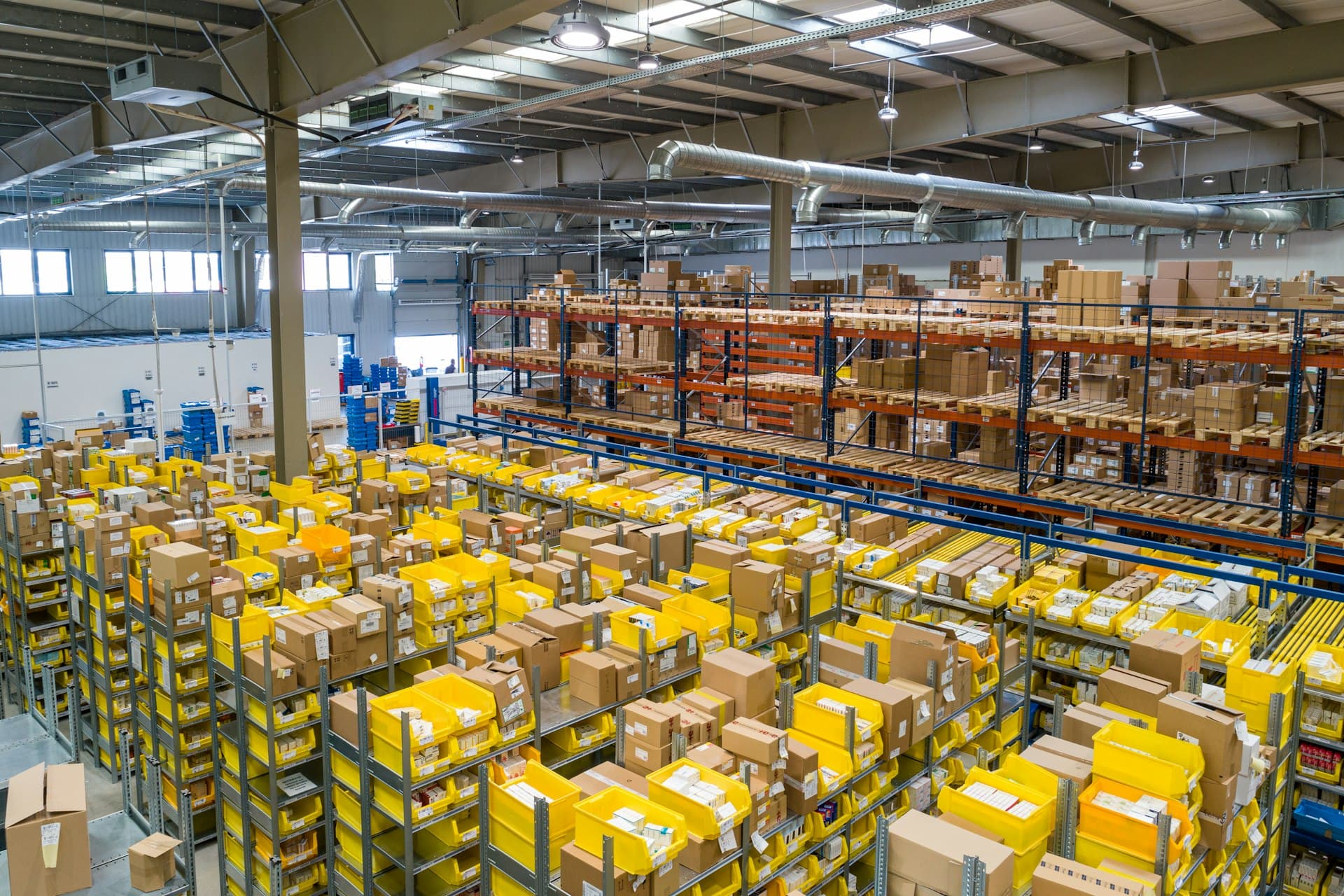 Modern warehouse and logistics operations